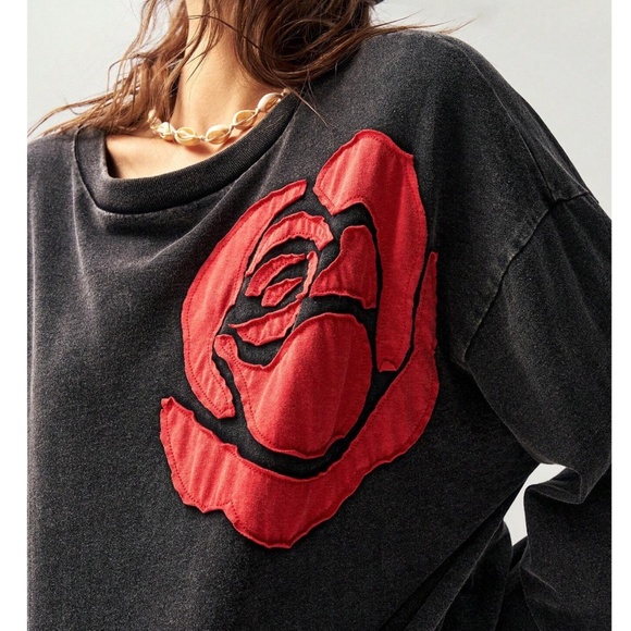 Cozy Cotton Mineral Wash Rose Patch Oversized Long Sleeve Top - Picture 3 of 6